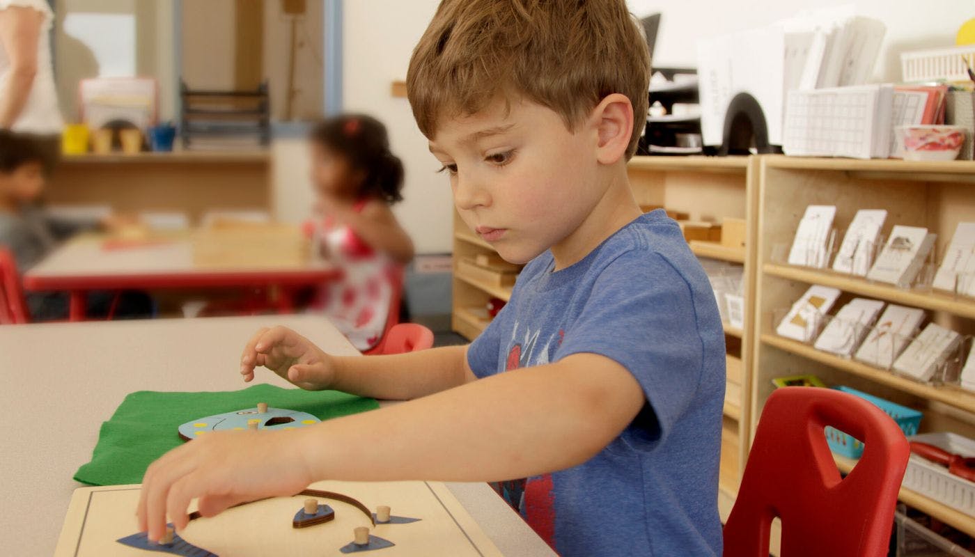 what-sets-apple-montessori-apart-from-traditional-education-providers